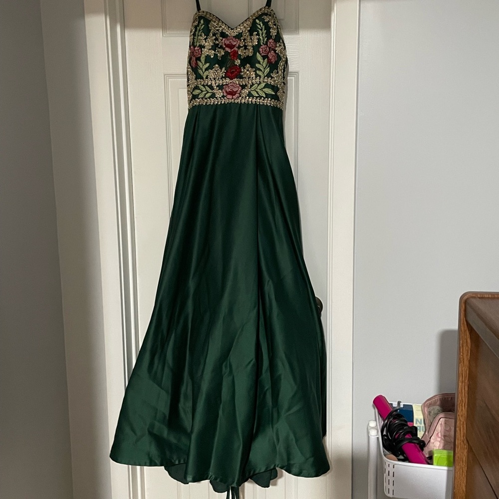 Green strapless princess dress.